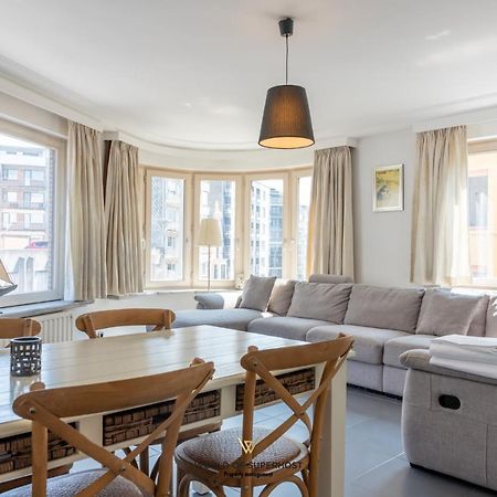 Beautiful Sunny Apartment Near The Sea Ostend Exterior photo